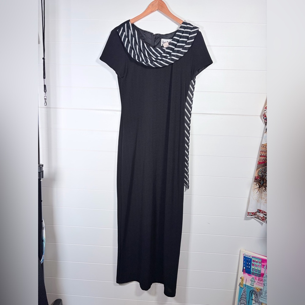 VTG Sheri Martin New York Black Dress with Black & White Stripe Scarf Size 6 USA